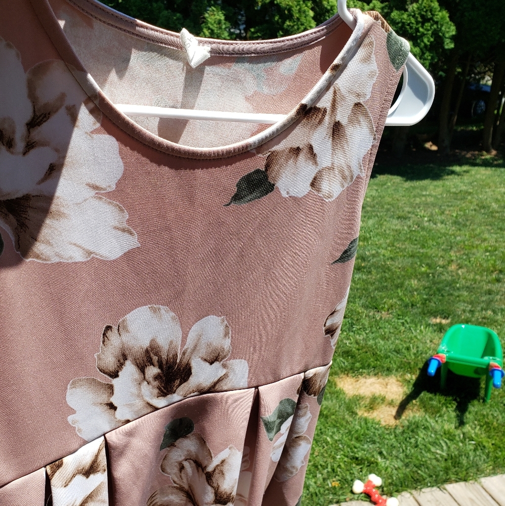 Maternity dress